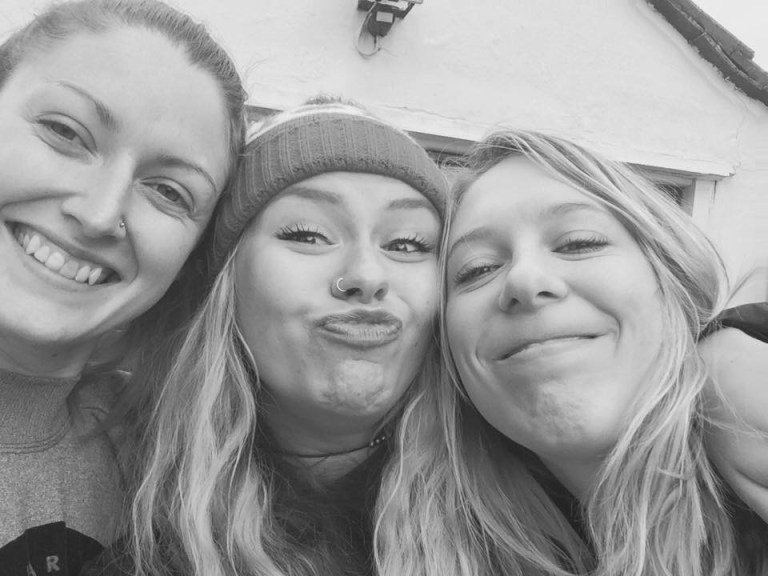 36236641_1762939547120384_6638097471815811072_n